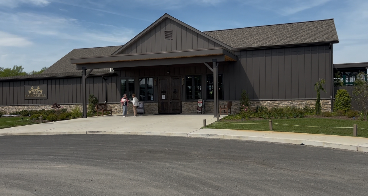 Check Out Saddlehill Cellars: Wine, Food & One Very Special Horse